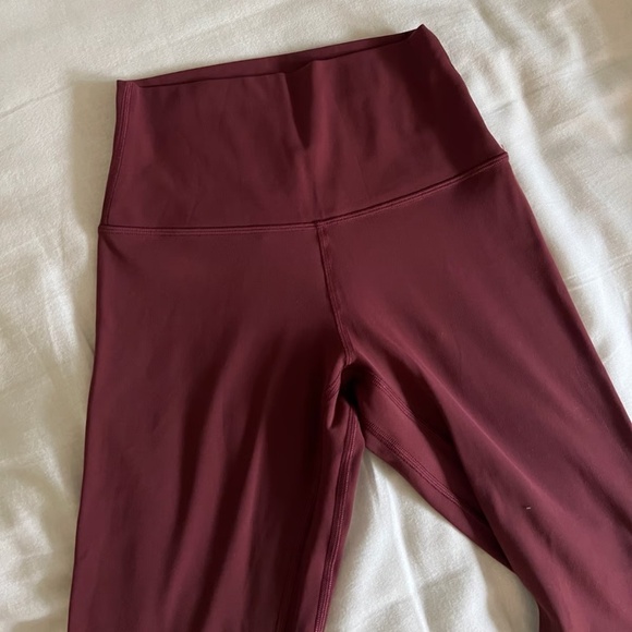 Lululemon Align Hi Rise Pant 25" Red Merlot / Size 4 - Picture 3 of 5